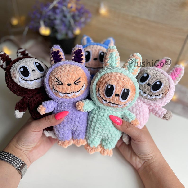 Labubu Crochet Pattern PDF(Step by Step)